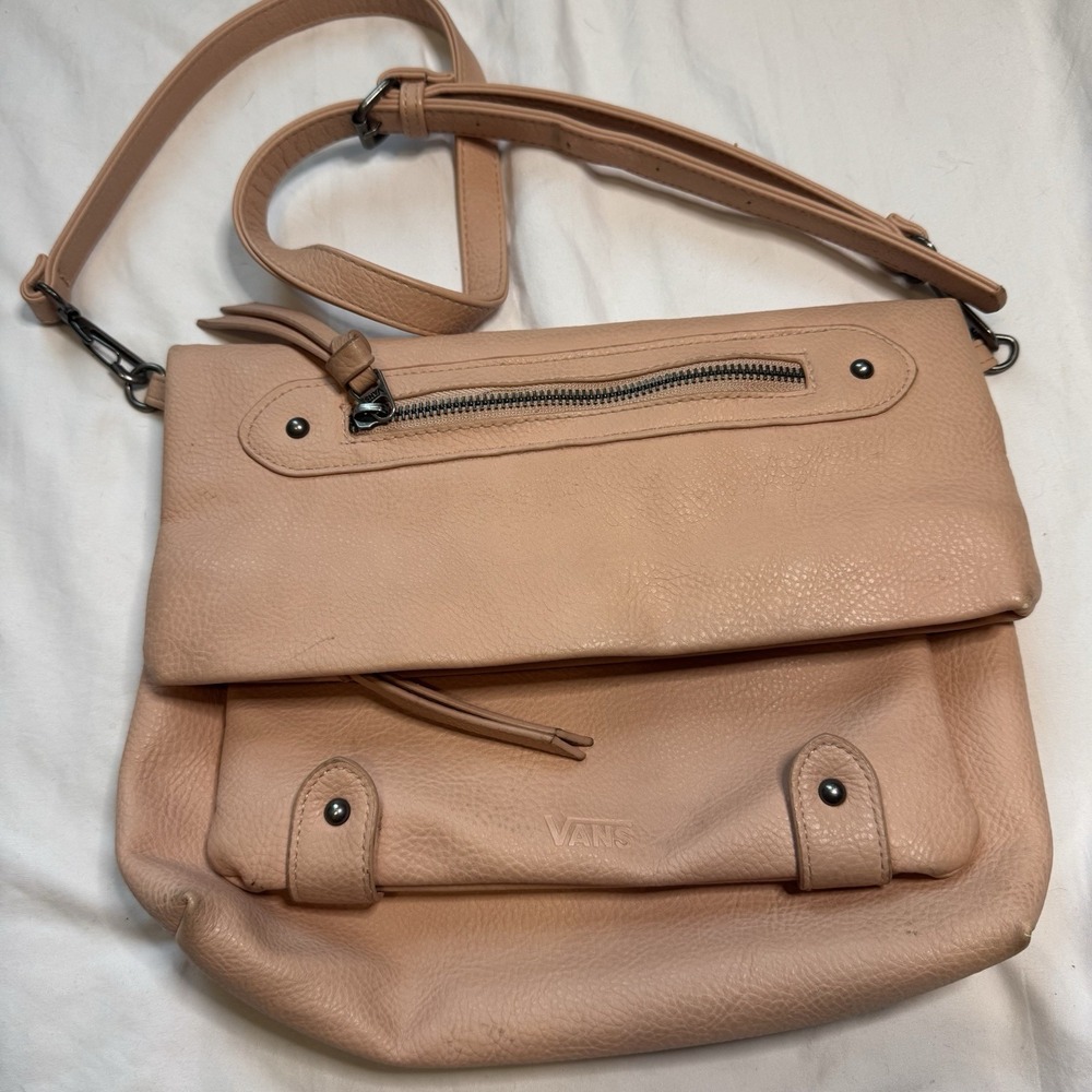 Vans pink Pebbled Wander on satchel Zip Closure Adjustable Strap